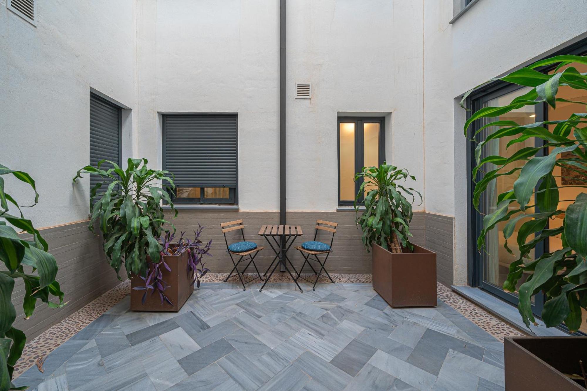 Dona Elvira Parras Apartment Malaga Ngoại thất bức ảnh